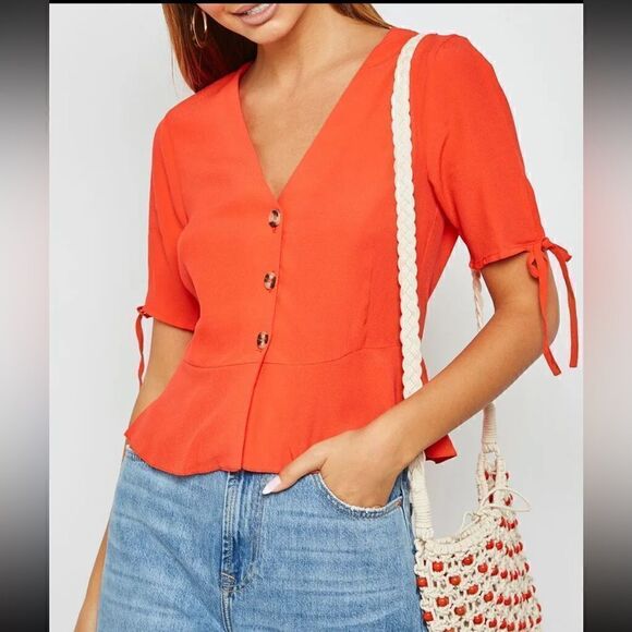 Topshop Women’s Coral Red Orange V Neck Semi Crop Button Blouse. - Picture 1 of 14
